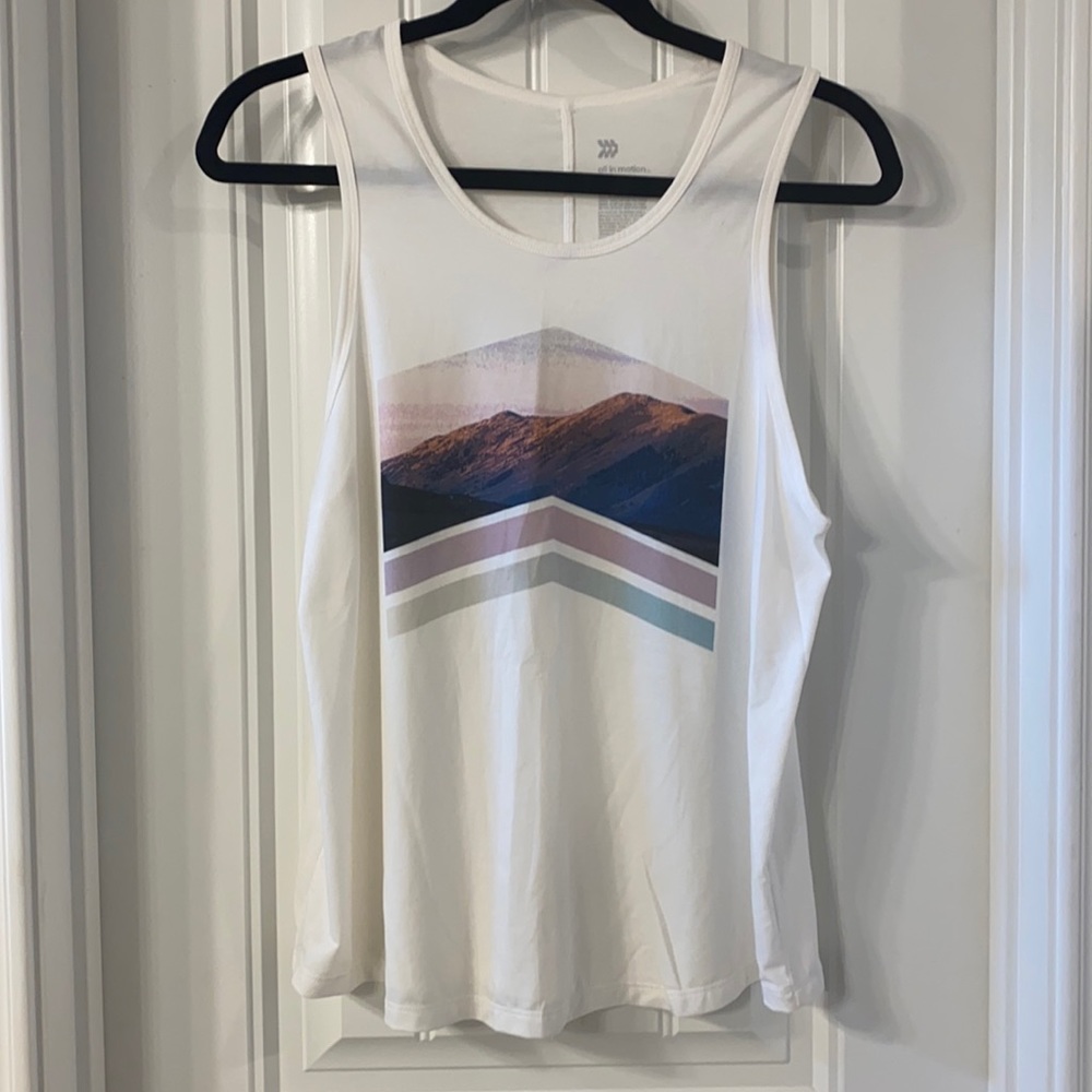 All in motion tank